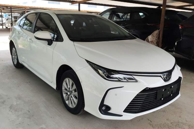 Used Toyota Corolla 2021 1.2T S-CVT Elite Edition Front Right 45 Deg
