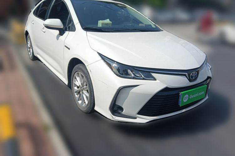 Used Toyota Corolla 2021 Dual-Motor 1.8L E-CVT Elite Edition Front Right 45 Deg