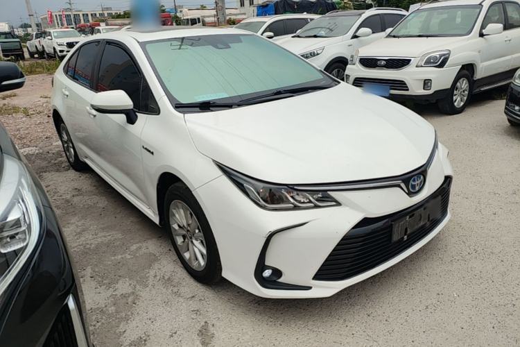 Used Toyota Corolla 2021 Dual-Motor 1.8L E-CVT Elite Edition Front Right 45 Deg