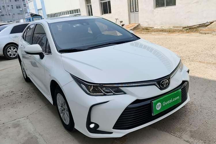 Used Toyota Corolla 2021 1.2T S-CVT Elite Edition Front Right 45 Deg