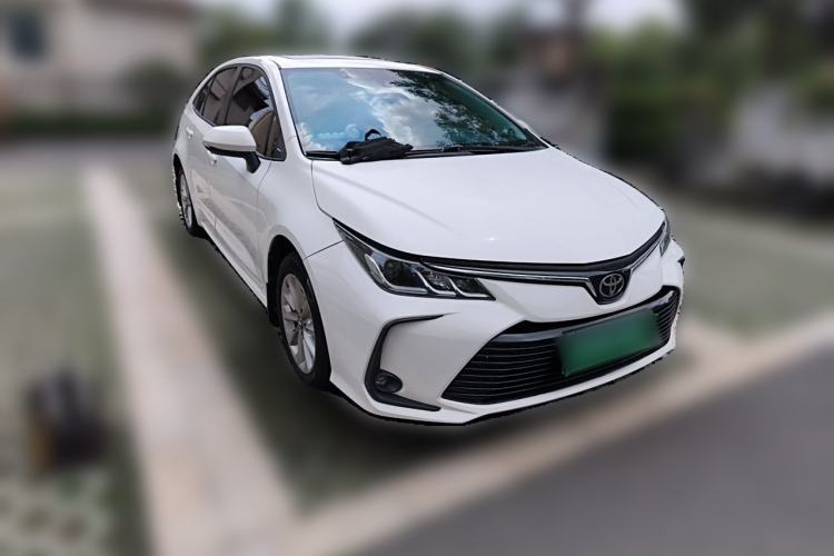 Used Toyota Corolla 2021 1.2T S-CVT Luxury Edition Front Right 45 Deg
