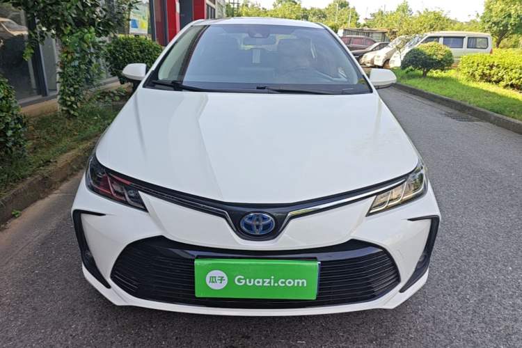 Used Toyota Corolla 2021 Dual-Motor 1.8L E-CVT Elite Edition Front