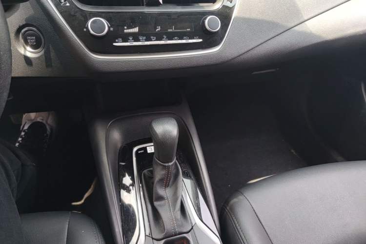 Used Toyota Corolla 2021 1.2T S-CVT Elite Edition Gear Lever