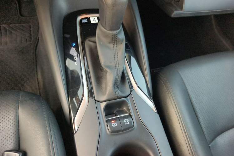 Used Toyota Corolla 2021 Dual-Motor 1.8L E-CVT Elite Edition Gear Lever