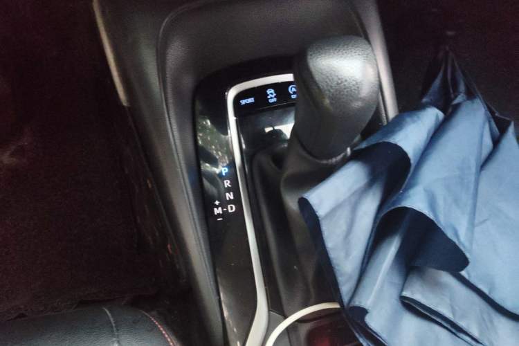 Used Toyota Corolla 2021 1.2T S-CVT Elite Edition Gear Lever