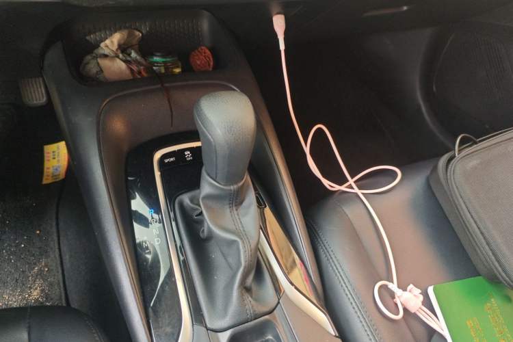 Used Toyota Corolla 2021 TNGA 1.5L CVT Elite Edition Gear Lever