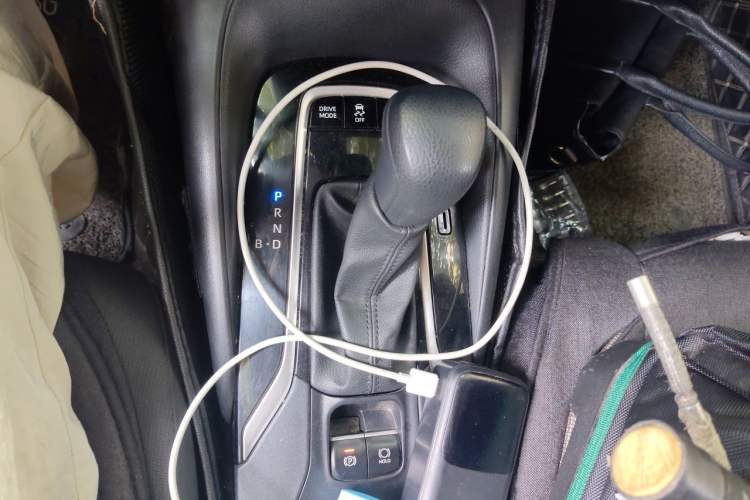Used Toyota Corolla 2021 Dual-Motor 1.8L E-CVT Elite Edition Gear Lever