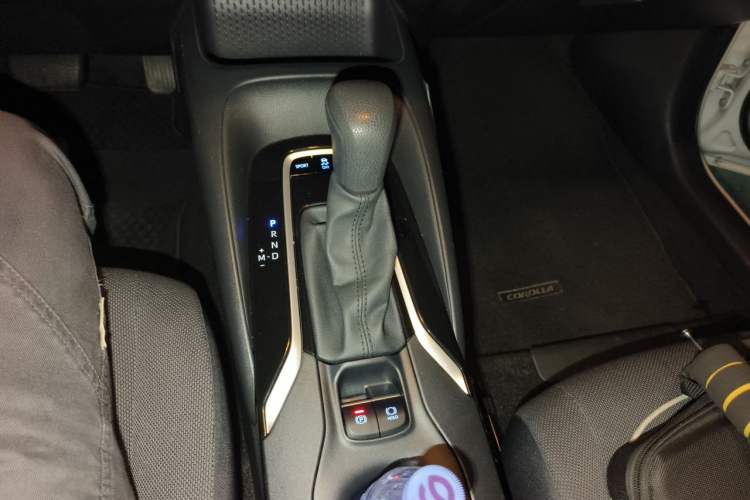 Used Toyota Corolla 2021 TNGA 1.5L CVT Elite Edition Gear Lever