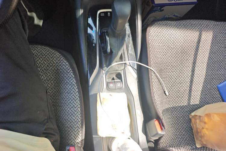Used Toyota Corolla 2021 Dual-Motor 1.8L E-CVT Elite Edition Gear Lever