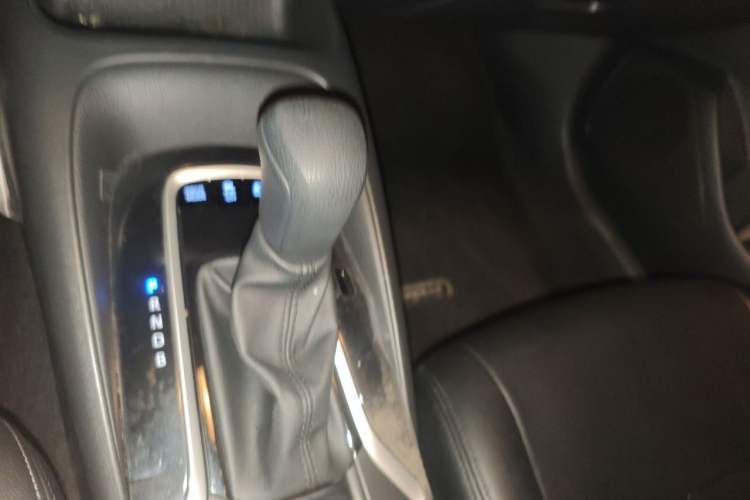 Used Toyota Corolla 2021 Dual-Motor 1.8L E-CVT Elite Edition Gear Lever
