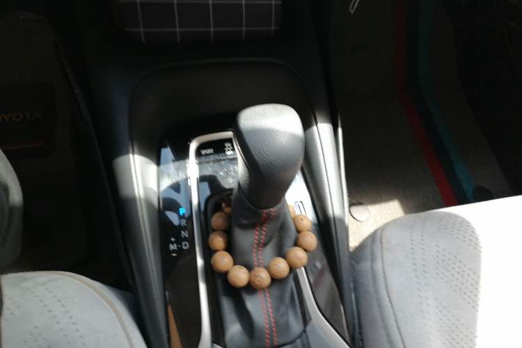 Used Toyota Corolla 2021 1.2T S-CVT Luxury Edition Gear Lever
