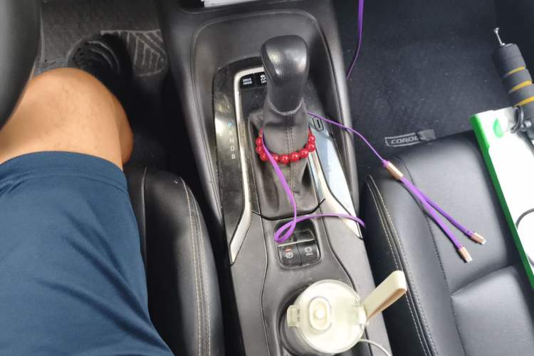 Used Toyota Corolla 2021 Dual-Motor 1.8L E-CVT Elite Edition Gear Lever