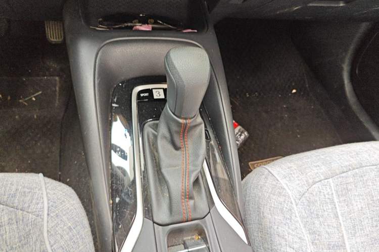 Used Toyota Corolla 2021 1.2T S-CVT Elite PLUS Edition Gear Lever