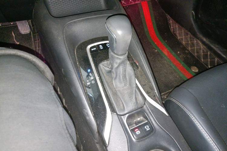 Used Toyota Corolla 2021 1.2T S-CVT Luxury Edition Gear Lever