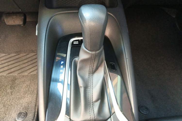 Used Toyota Corolla 2021 Dual-Motor 1.8L E-CVT Elite Edition Gear Lever