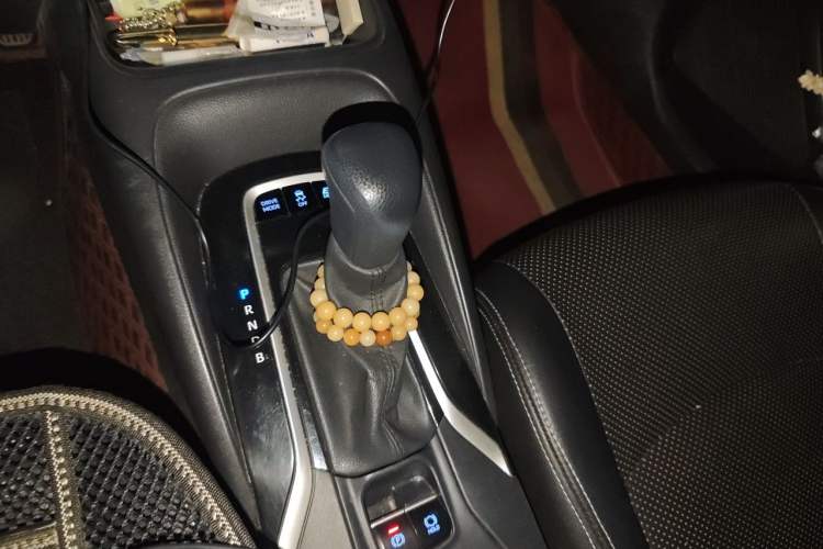 Used Toyota Corolla 2021 Dual-Motor 1.8L E-CVT Elite Edition Gear Lever