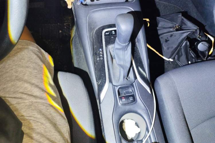 Used Toyota Corolla 2021 1.2T S-CVT Pioneer Edition Gear Lever