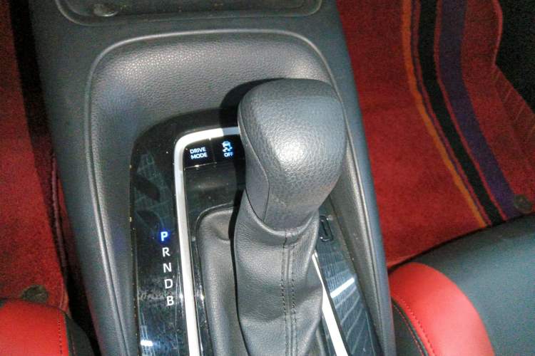 Used Toyota Corolla 2021 Dual-Engine 1.8L E-CVT Pioneer Edition Gear Lever