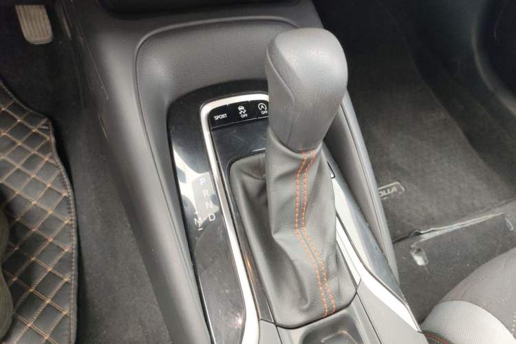 Used Toyota Corolla 2021 1.2T S-CVT Elite PLUS Edition Gear Lever