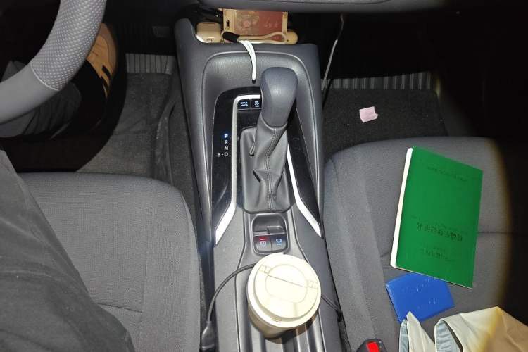 Used Toyota Corolla 2021 Dual-Motor 1.8L E-CVT Elite Edition Gear Lever