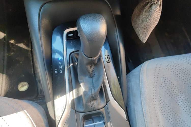 Used Toyota Corolla 2021 TNGA 1.5L CVT Pioneer Edition Gear Lever