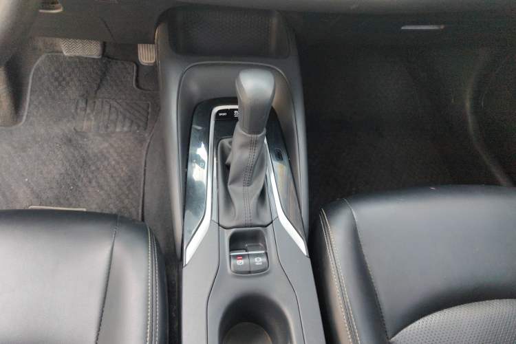 Used Toyota Corolla 2021 1.2T S-CVT Elite Edition Gear Lever