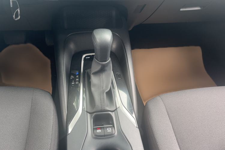 Used Toyota Corolla 2021 1.2T S-CVT Pioneer Edition Gear Lever