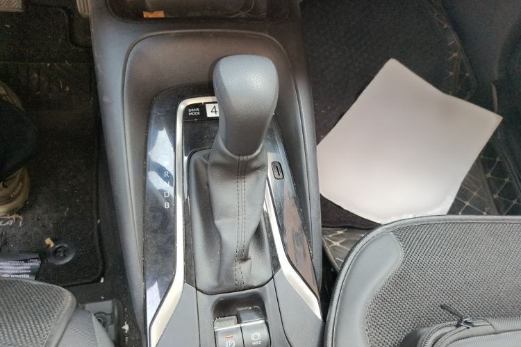 Used Toyota Corolla 2021 Dual-Motor 1.8L E-CVT Elite Edition Gear Lever