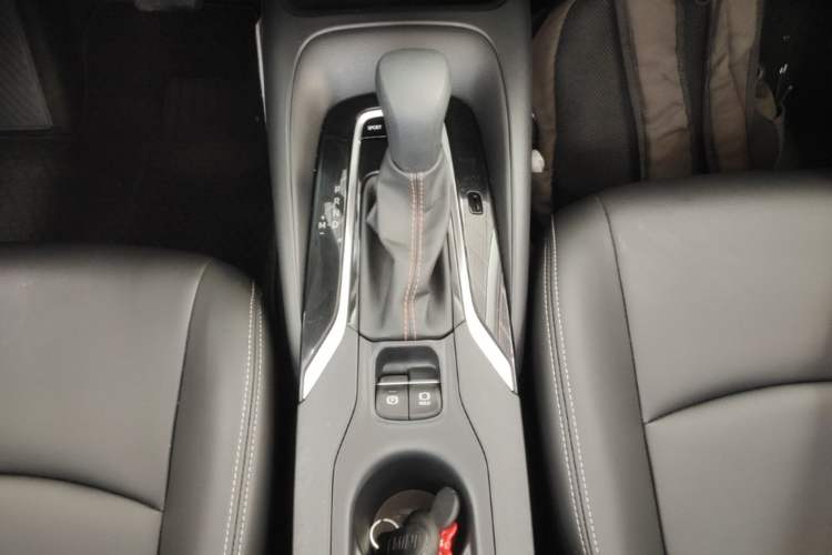 Used Toyota Corolla 2021 1.2T S-CVT Pioneer PLUS Edition Gear Lever