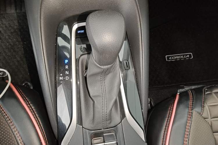 Used Toyota Corolla 2021 1.2T S-CVT Elite Edition Gear Lever
