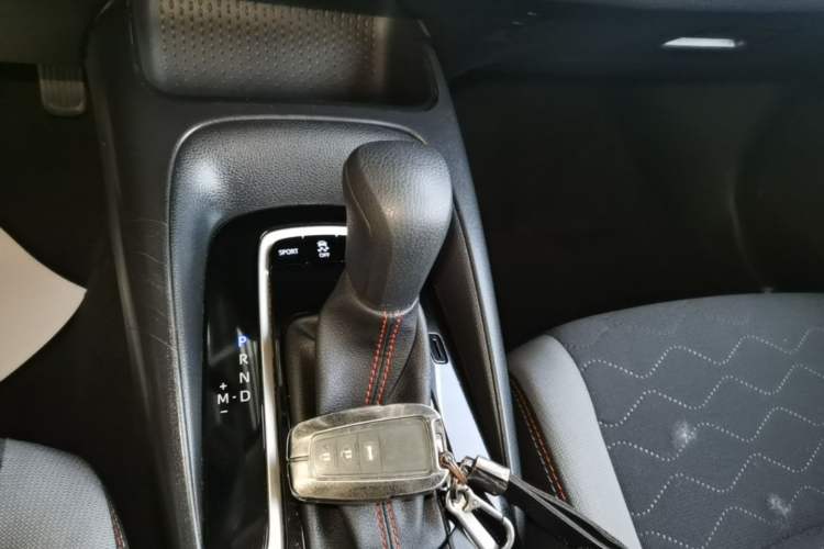 Used Toyota Corolla 2021 1.2T S-CVT Elite PLUS Edition Gear Lever