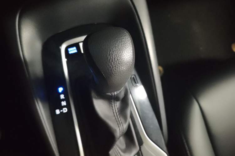 Used Toyota Corolla 2021 Dual-Motor 1.8L E-CVT Elite Edition Gear Lever