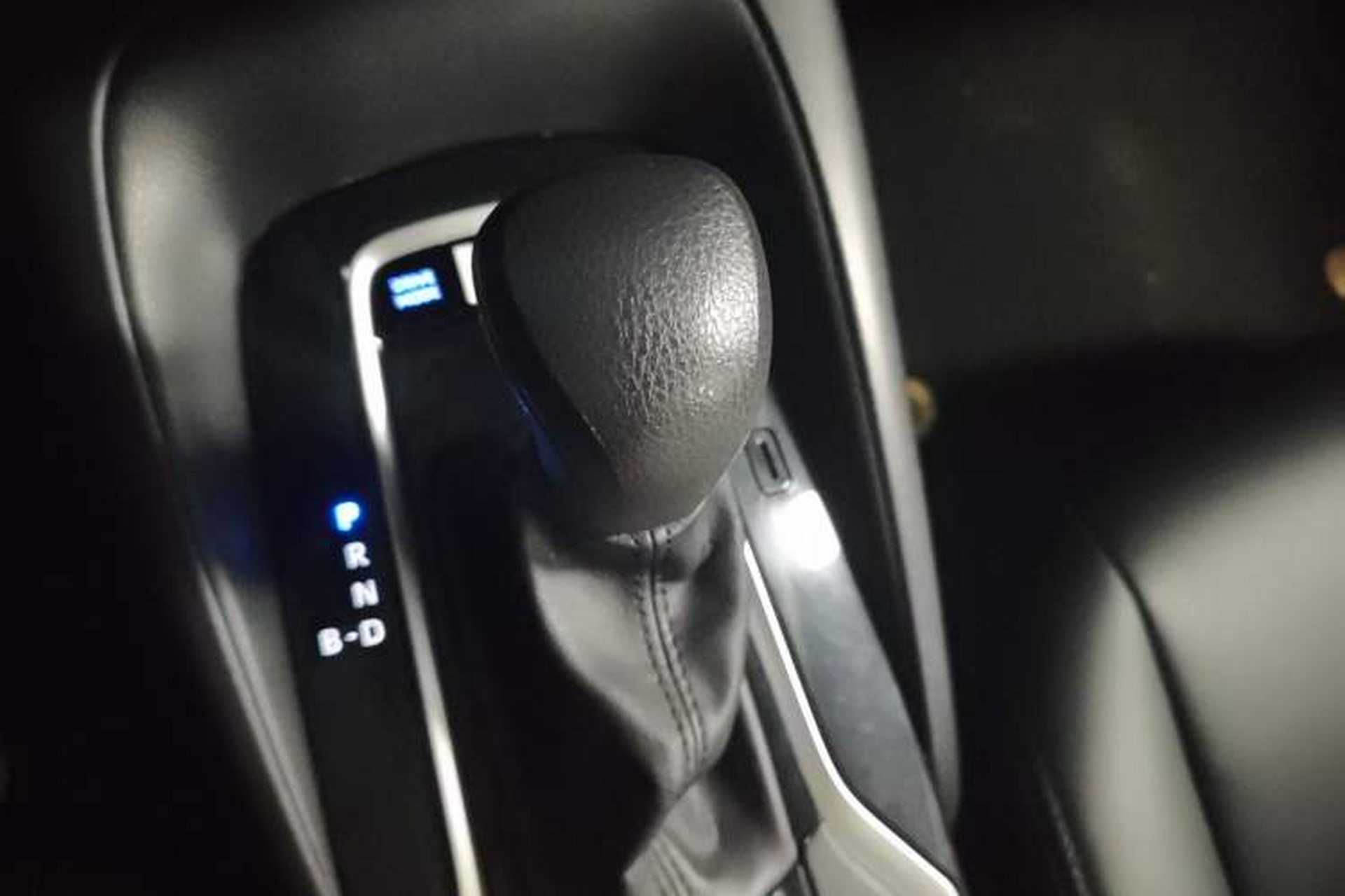 Used Toyota Corolla 2021 Dual-Motor 1.8L E-CVT Elite Edition Gear Lever
