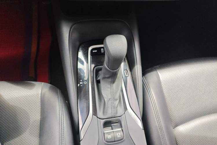 Used Toyota Corolla 2021 TNGA 1.5L CVT Pioneer Edition Gear Lever