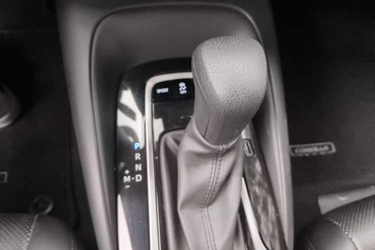 Used Toyota Corolla 2021 TNGA 1.5L CVT Pioneer Edition Gear Lever