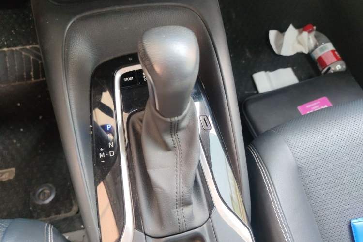 Used Toyota Corolla 2021 1.2T S-CVT Luxury Edition Gear Lever