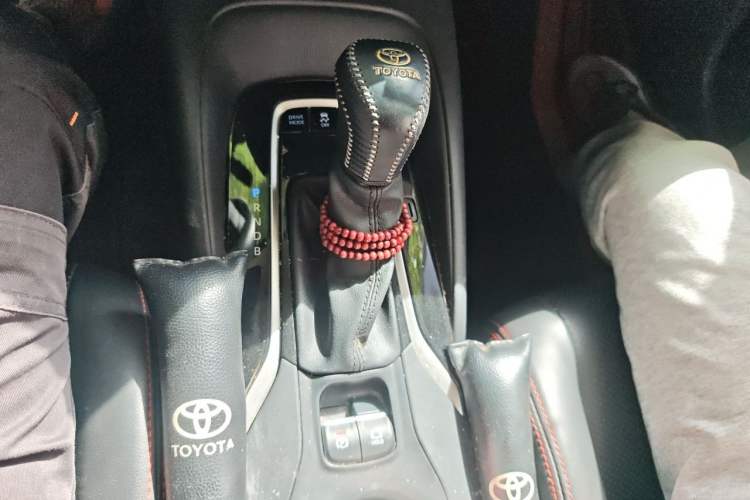 Used Toyota Corolla 2021 Dual-Motor 1.8L E-CVT Elite Edition Gear Lever