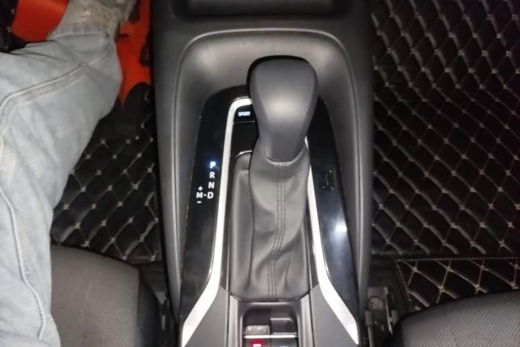 Used Toyota Corolla 2021 1.2T S-CVT Elite Edition Gear Lever