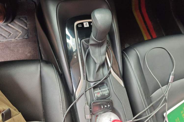 Used Toyota Corolla 2021 Dual-Engine 1.8L E-CVT Pioneer Edition Gear Lever