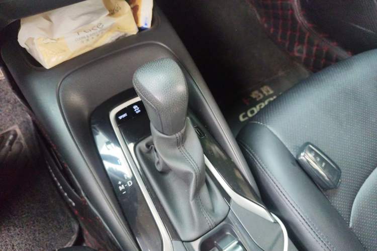Used Toyota Corolla 2021 1.2T S-CVT Elite Edition Gear Lever