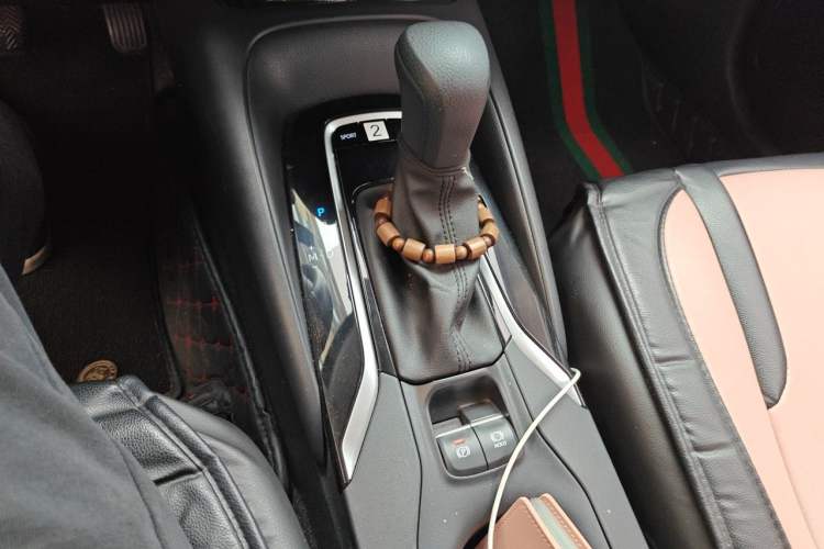 Used Toyota Corolla 2021 TNGA 1.5L CVT Elite Edition Gear Lever