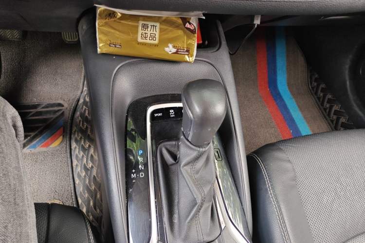 Used Toyota Corolla 2021 1.2T S-CVT Luxury Edition Gear Lever