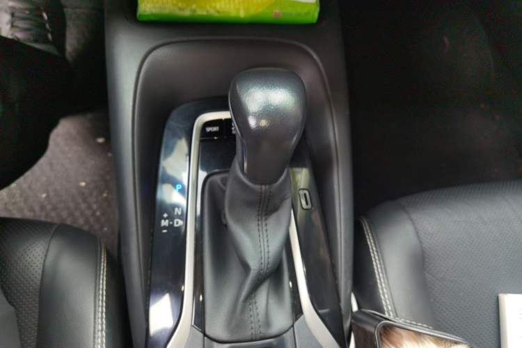 Used Toyota Corolla 2021 1.2T S-CVT Luxury Edition Gear Lever