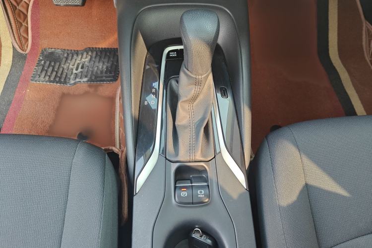 Used Toyota Corolla 2021 Dual-Motor 1.8L E-CVT Elite Edition Gear Lever