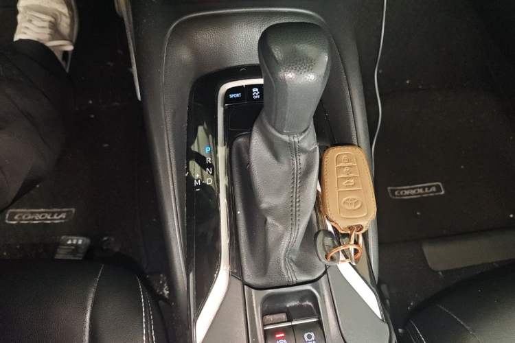 Used Toyota Corolla 2021 1.2T S-CVT Elite Edition Gear Lever