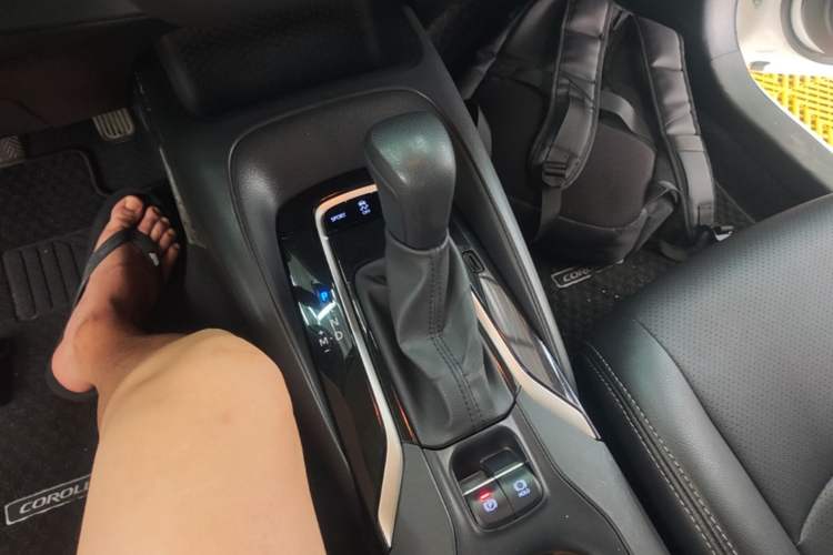 Used Toyota Corolla 2021 1.2T S-CVT Elite Edition Gear Lever