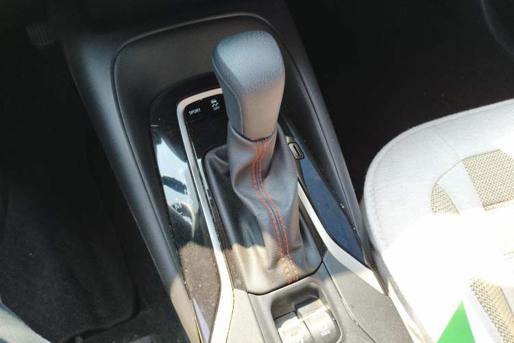 Used Toyota Corolla 2021 1.2T S-CVT Elite PLUS Edition Gear Lever