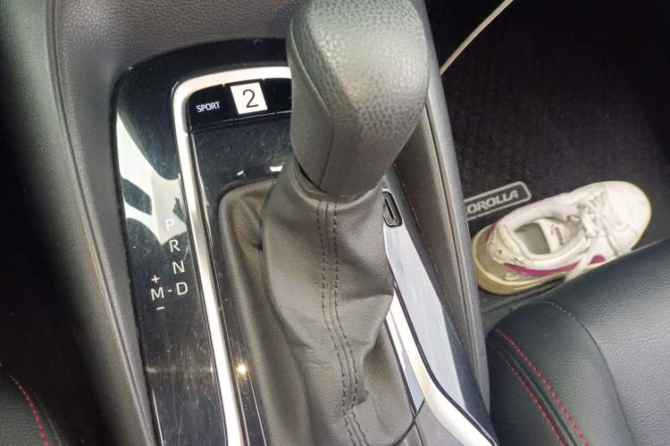 Used Toyota Corolla 2021 TNGA 1.5L CVT Pioneer Edition Gear Lever