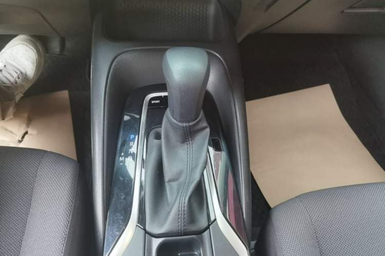 Used Toyota Corolla 2021 1.2T S-CVT Pioneer Edition Gear Lever