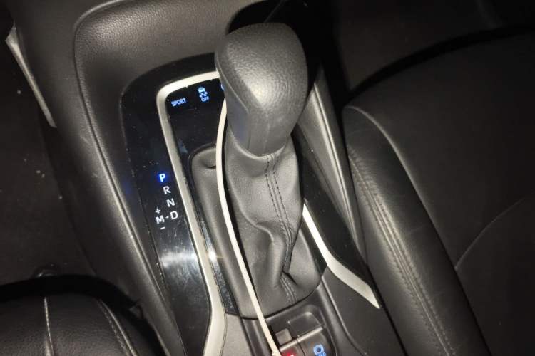 Used Toyota Corolla 2021 1.2T S-CVT Elite Edition Gear Lever